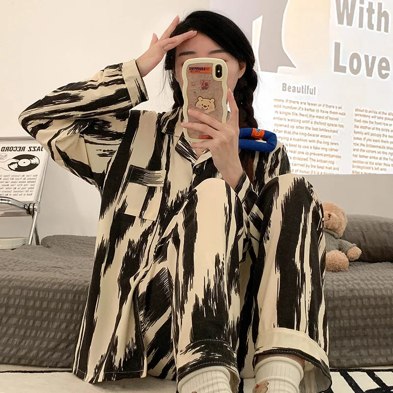

1 Pajamas female the spring and autumn period and the long sleeve summer two-piece household to take in the spring and autumn