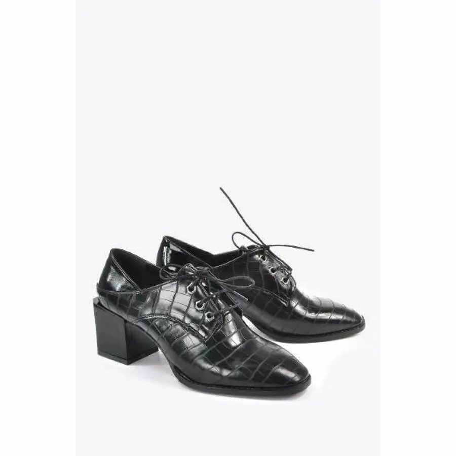 

Women Shoes Heels