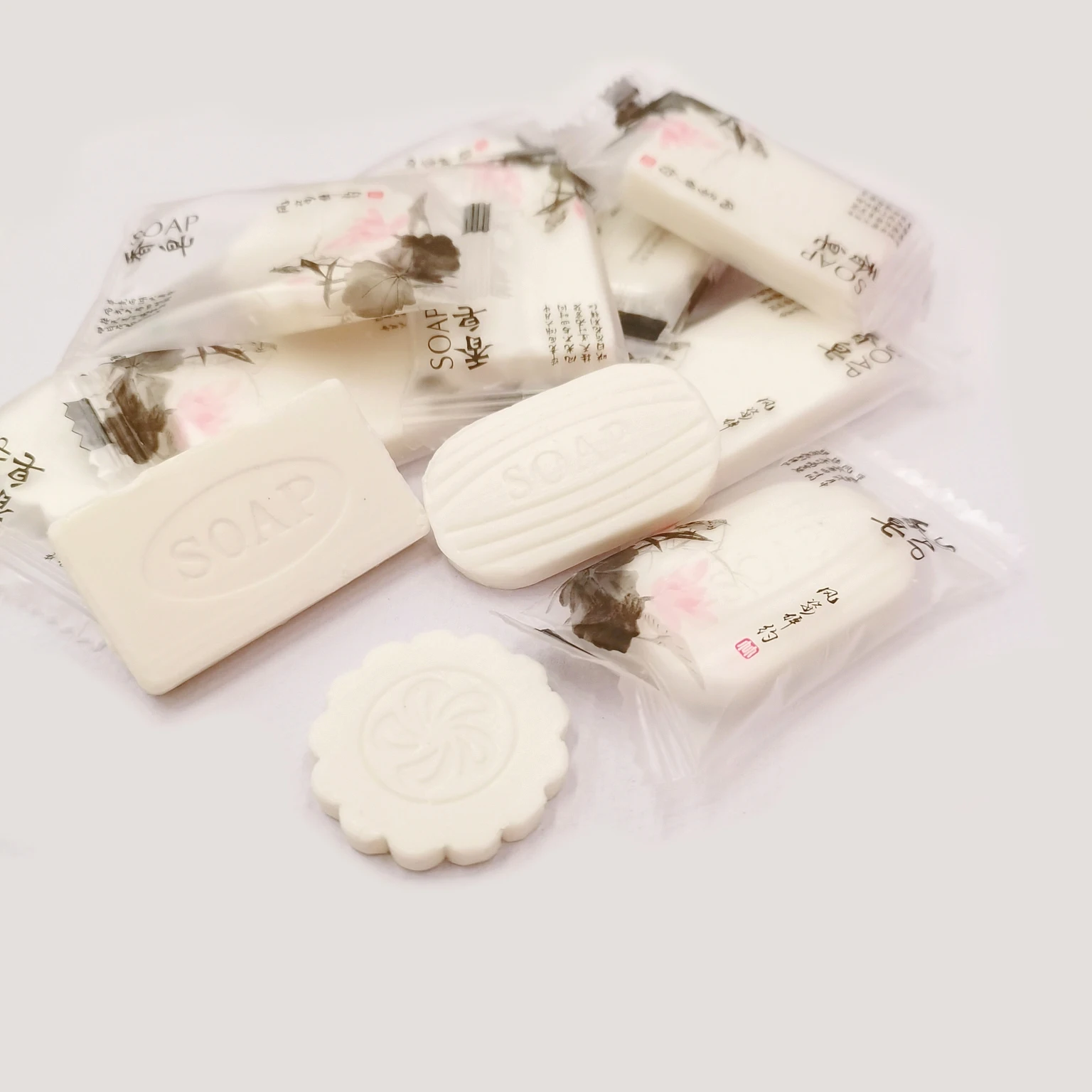 Бесплатная доставка 3 смешанных стиля маленькое дорожное мини-мыло для ванны