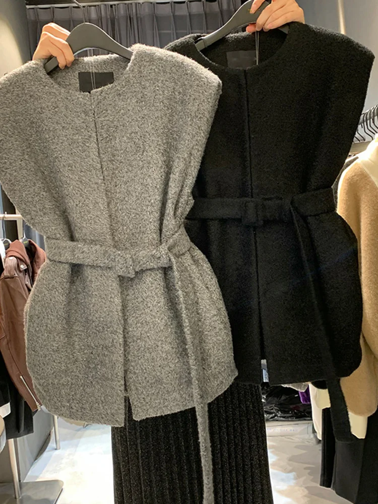 

Solid Color Sashes New Small Plush Sleeveless Vest Top For Women 2022 Autumn Winter Female Fashion Clothing G104