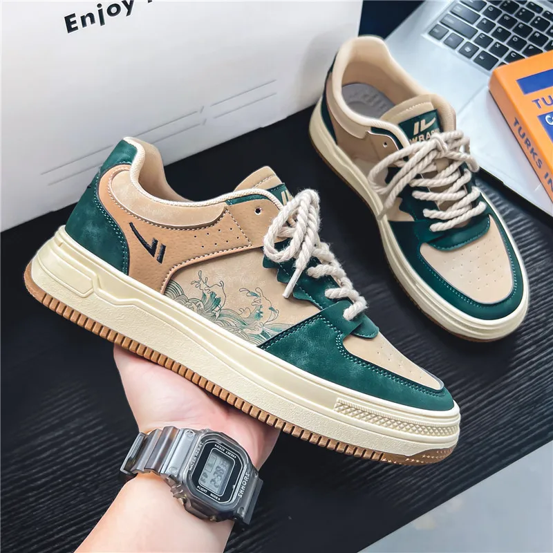 

Men Skateboarding Shoes Canvas Comfortable Vulcanized Shoes All-match Men brand Casual Sneakers Fashion Student Shoes Male