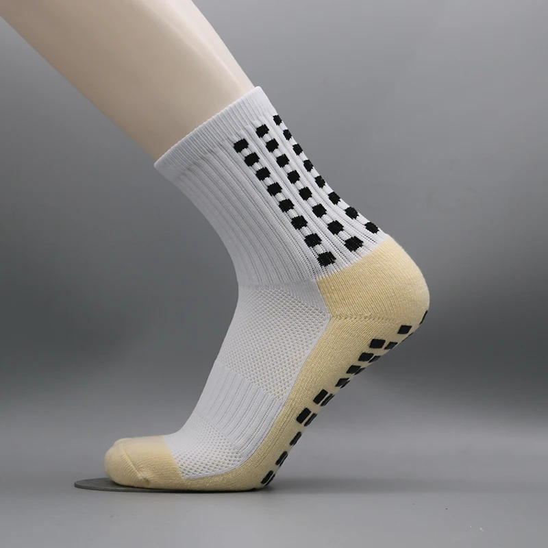 4pairs New Anti Slip Football Socks Breathable Men Sports Soccer Socks Soft Cycling Women Men 37.5-45