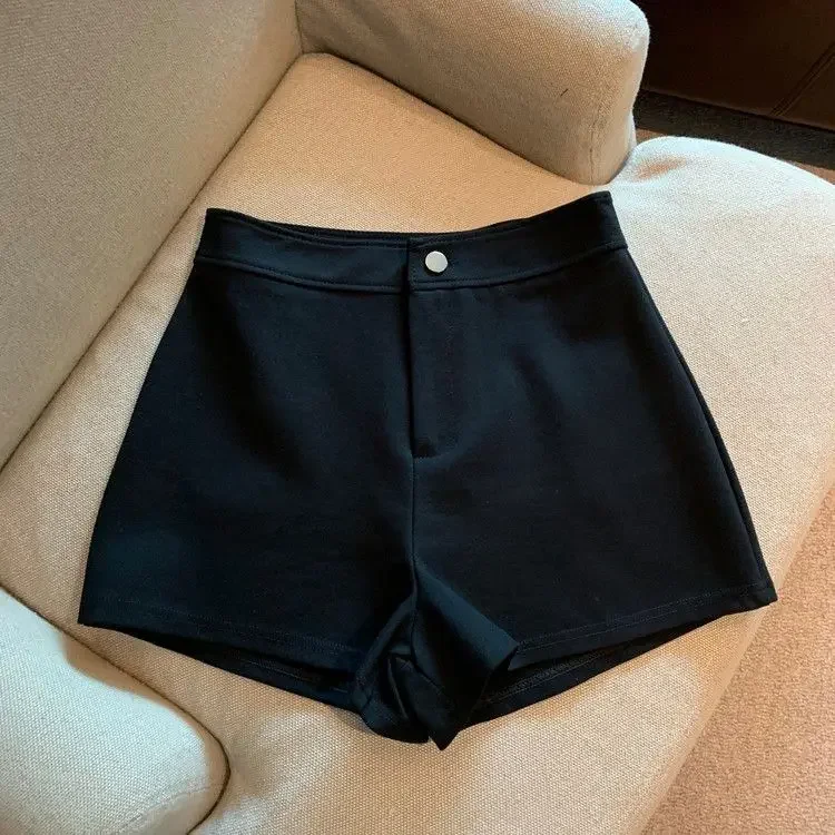 Черные утягивающие эластичные шорты трапециевидной формы с высокой талией для