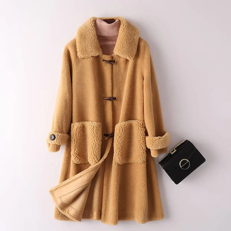 Winter Real Fur Coat Women Horn Button Plush Genuine Lamb Fur Liner Overcoat Natural Sheep Shearing Wool Jacket Female Clothes