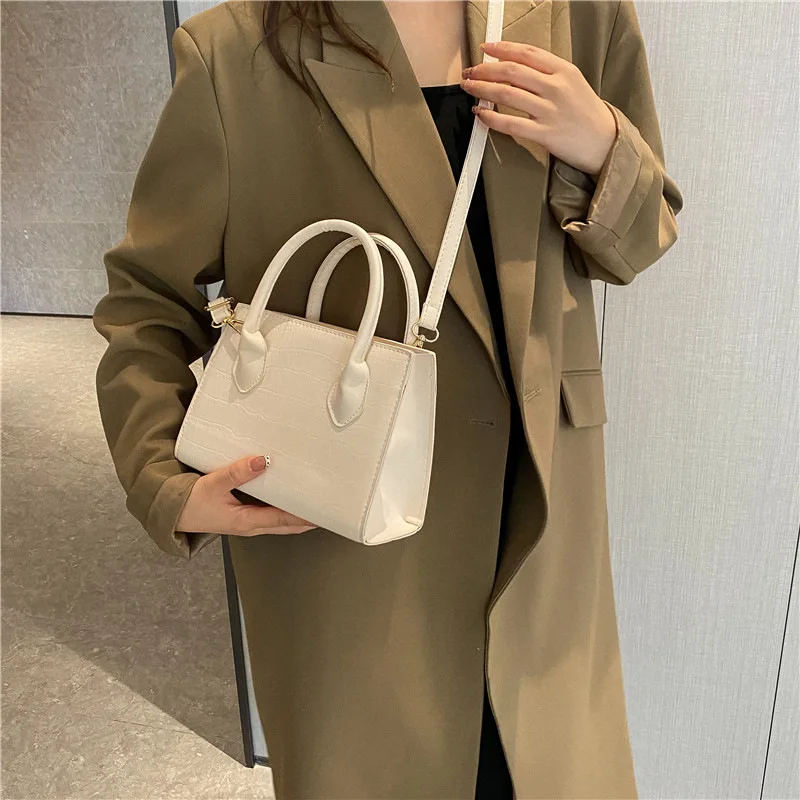 

Новинка 2023, стильная простая женская сумка в стиле ретро с текстурой, модная сумка через плечо с каменным узором, маленькая квадратная модная сумка