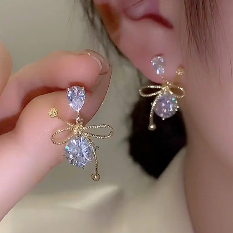 

2023 New Fashion Trend Unique Design Elegant Delicate Bow Zirconia Earrings Women Jewelry Wedding Party Premium Gifts