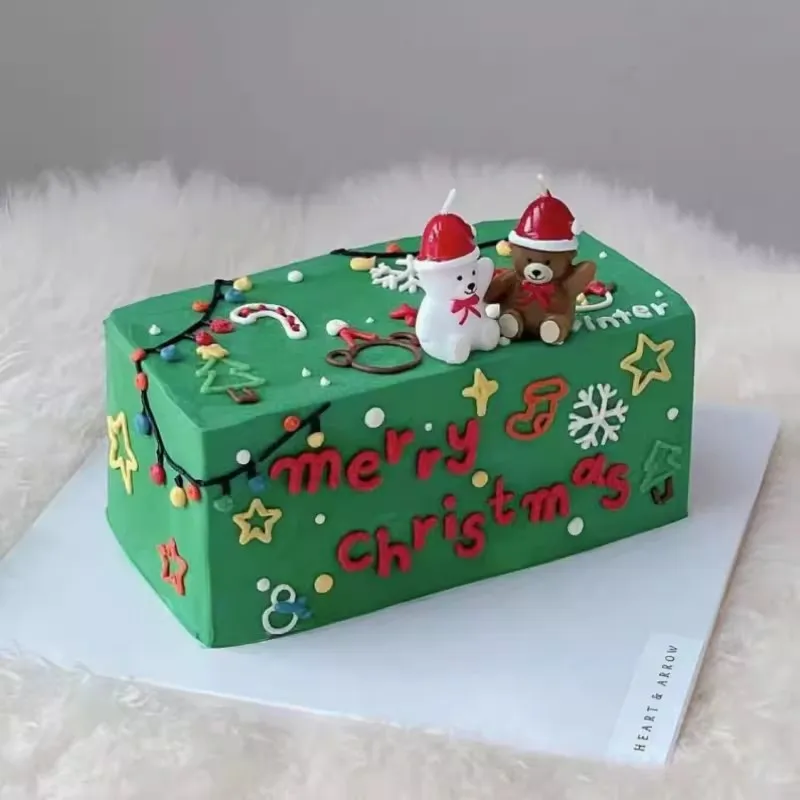 Рождественская шляпа на день рождения с маленьким медведем