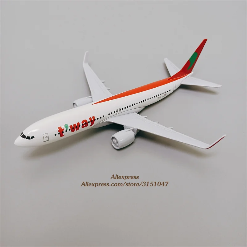 

16cm Alloy Metal Air Korean T way TWAY Airlines B737 Boeing 737 Airways Diecast Model Airplane Plane Model Stand Aircraft Toys