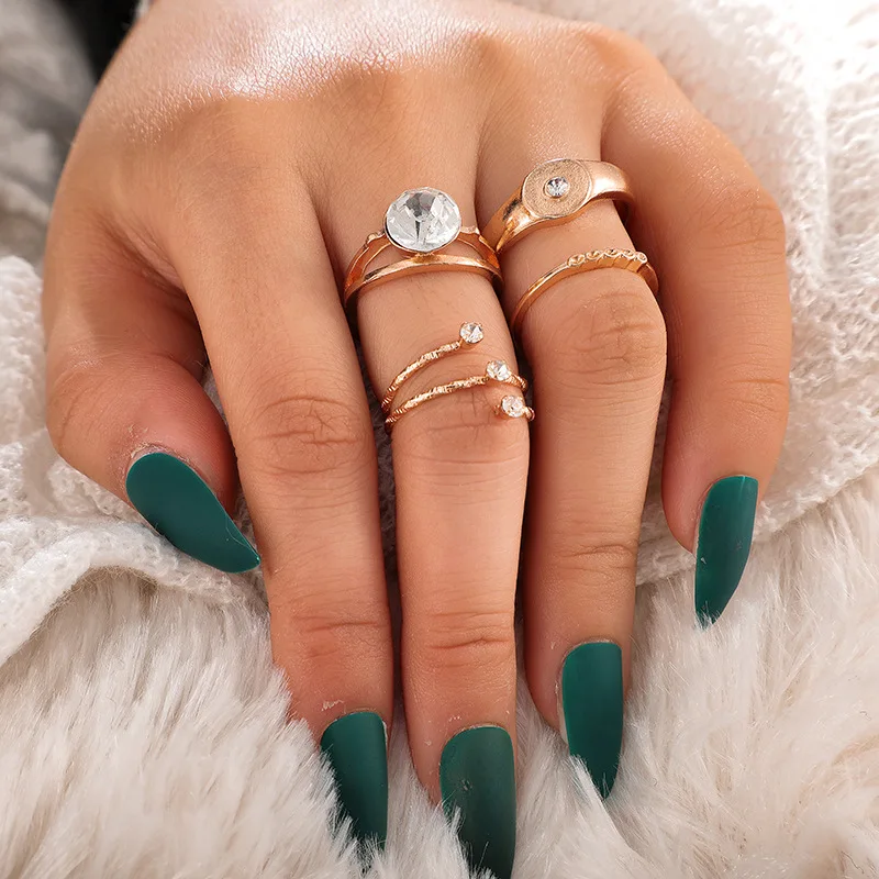 

New 2022 Fashion Style Diamond Set Versatile Metal Ring 4 Sets
