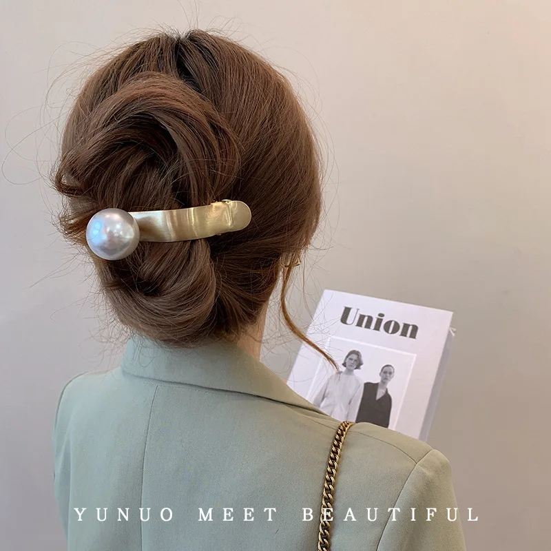 

French-style metal pearl hairpin back of the head girls temperament duckbill clip elegant shark clip headdress