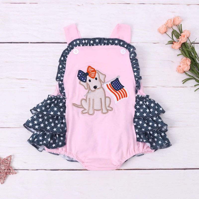 

Новый стиль, летний розовый комбинезон для маленьких девочек, комбинезон с вышивкой в виде щенка и флага, цельнокроеная плиссированная юбка