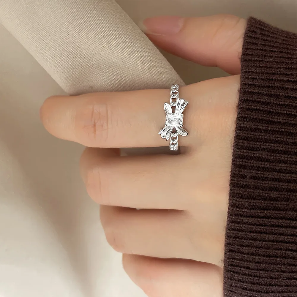 

2023 Trendy Chic Crystal Bow Hollow Chain Open Rings for Women Simple Sweet 925 Sliver Plated Ring Temperament Jewelry Gift