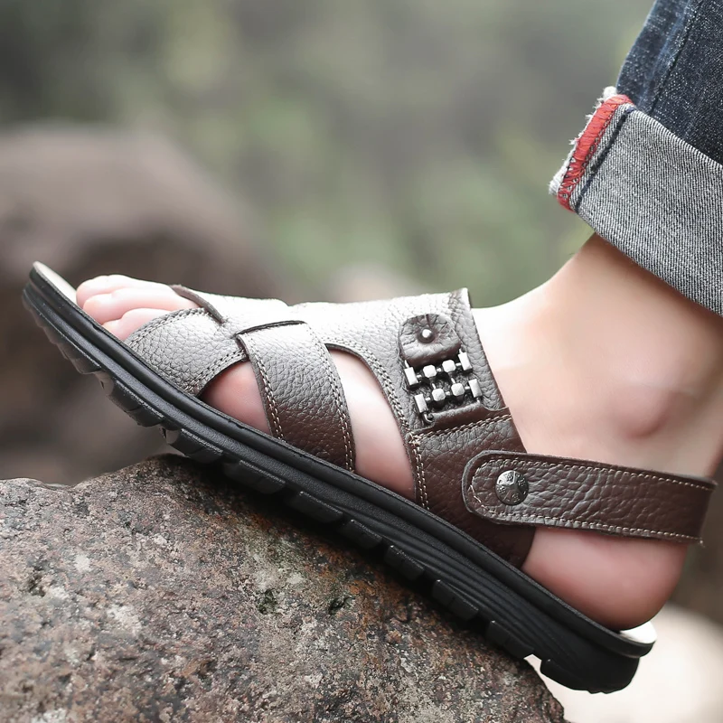 

New Summer Outdoor Sandals Men Shoes Fashion Roman Slipper Leather Beach Sandalias Sneakers High Quality Slippers Zapatos Hombre