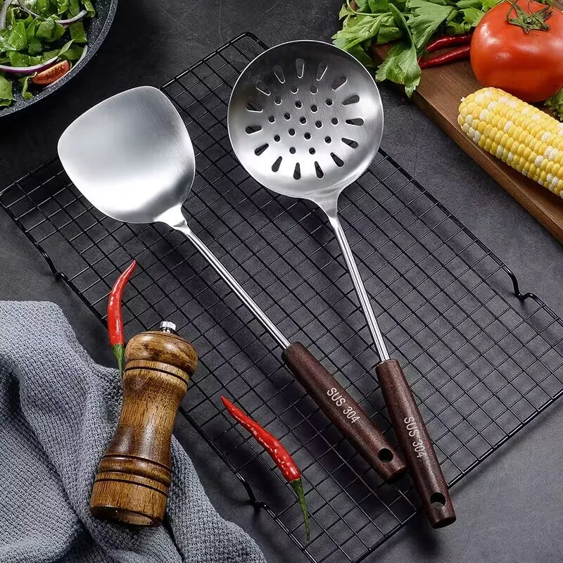 

304 Stainless Steel Spoon Strainer Wood Handle Anti Hot Wok Spatel Cooking Equpment Kitchen Utensils Rice Spoon Cook Tool