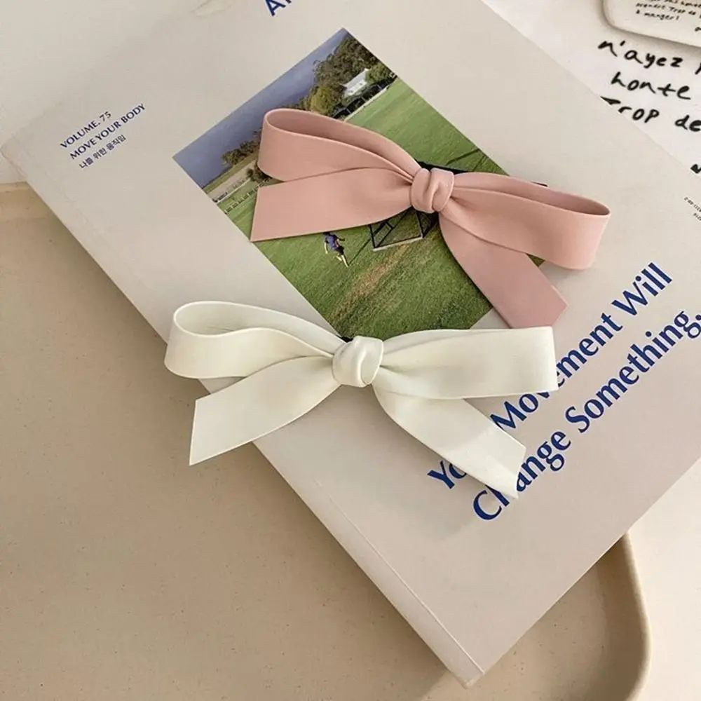 Рисунок 2 - милые заколки для волос с бантом