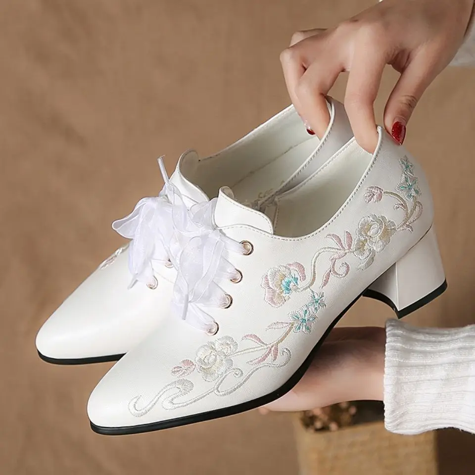 

New Arrival Summer Shoes Women High Heels Fashion Cross Strap Women Thick Heel Pumps Large Size 41