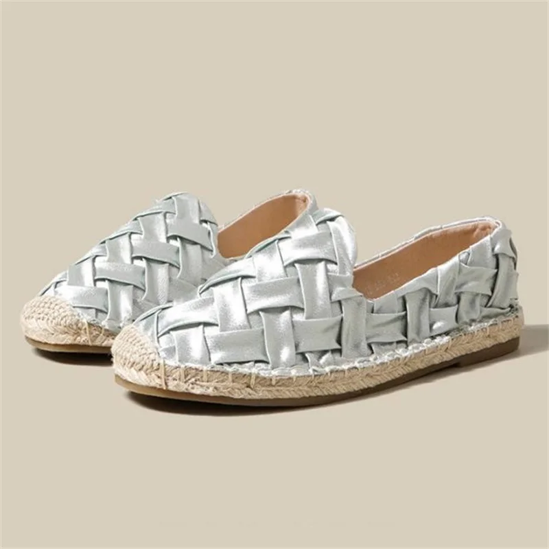 

Flat Bottom Fisherman Shoes 2022 New Large Size Satin Woven Slip-on Lightweight Loafers Flat Shoes For Women Zapatos De Hombre