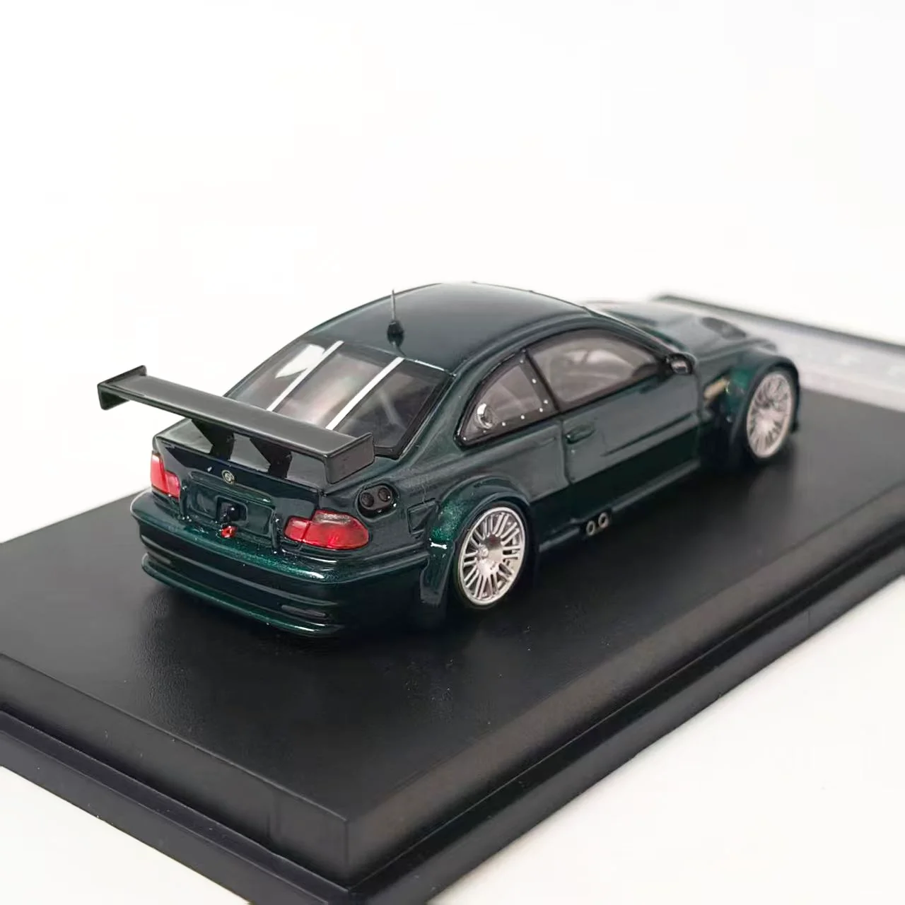 Фото Литая под давлением модель автомобиля из сплава MJ в масштабе 1:64 BMW 3 серии GTR E46 №5