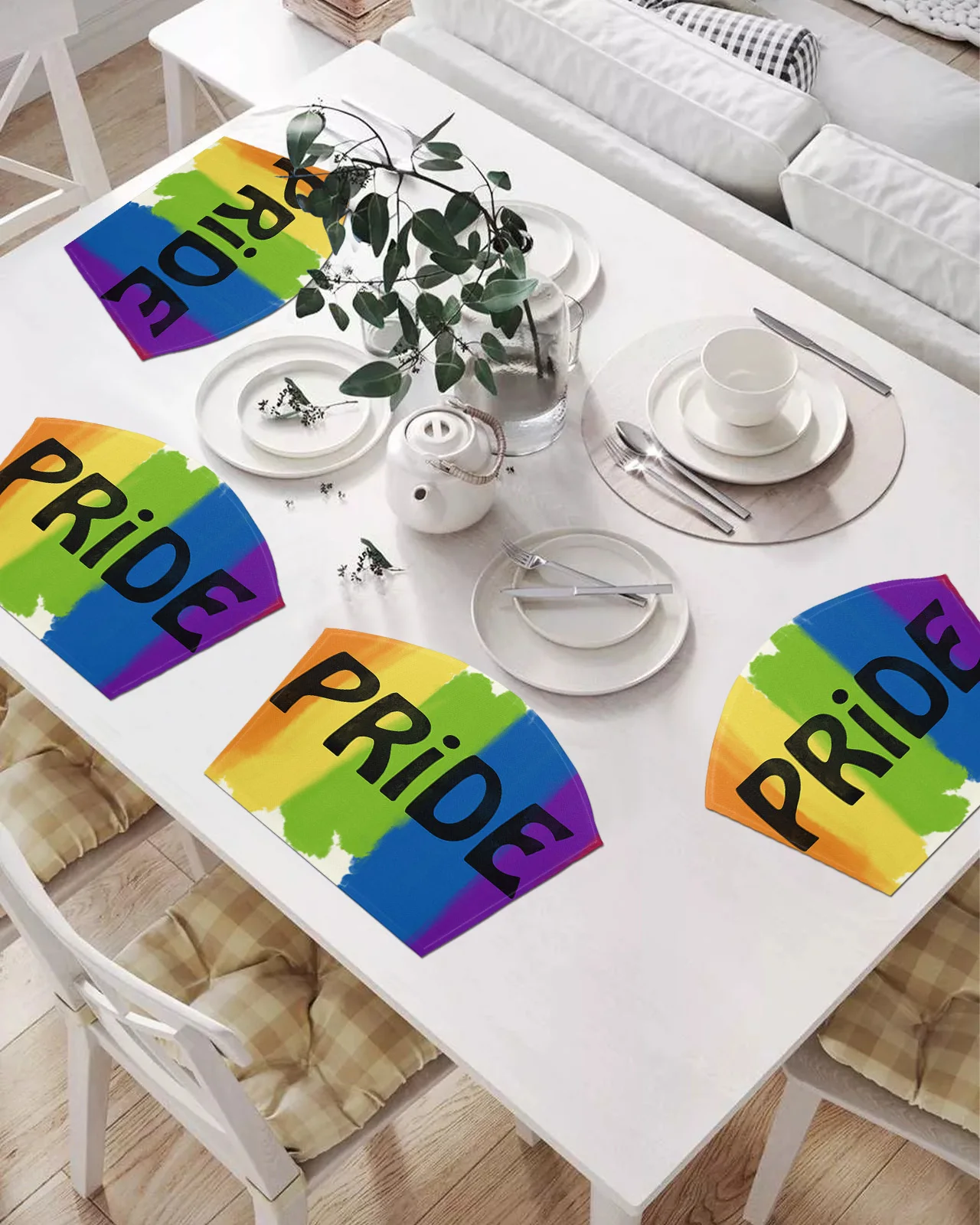 

Набор подставок в форме веера, 2/4/6 шт., в радужную полоску