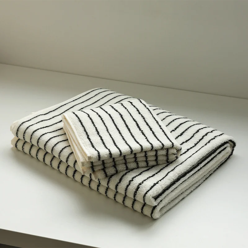 

Nordic Striped Combed Cotton Face Towel Home Skin-friendly Washcloths Towels Bathroom Large Absorbent Face Towel Bath Towels