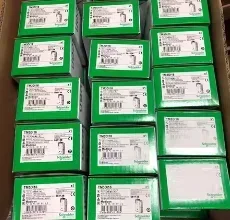 TM3DQ16RG Модуль расширения 16-точечный релейный выход