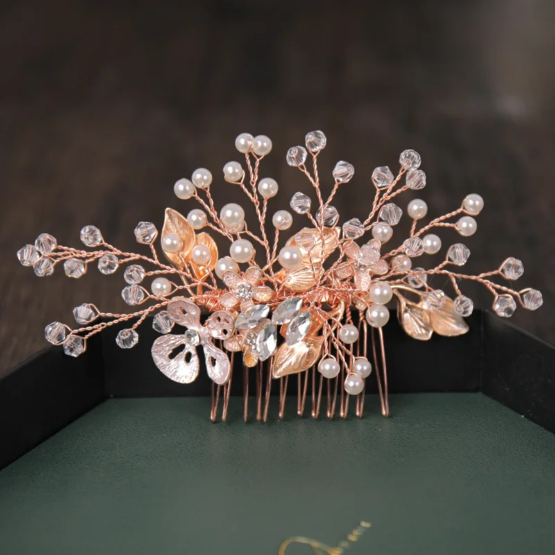 Свадебная тиара с искусственным жемчугом