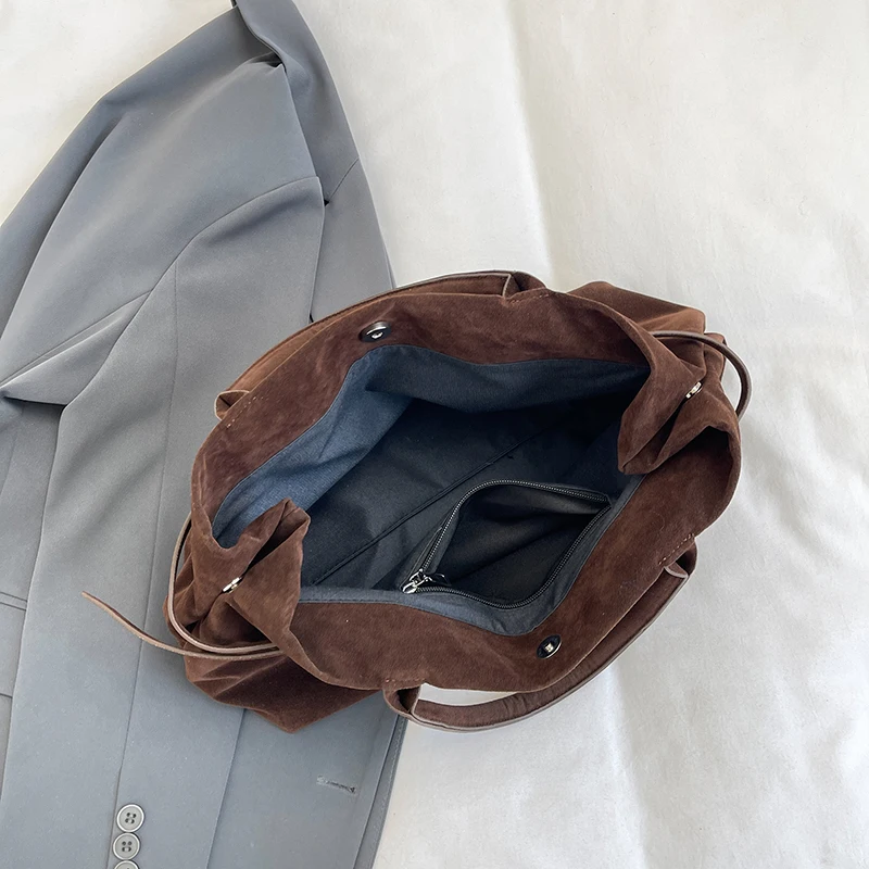 Женская зимняя байковая сумка роскошная дизайнерская на плечо под мышками