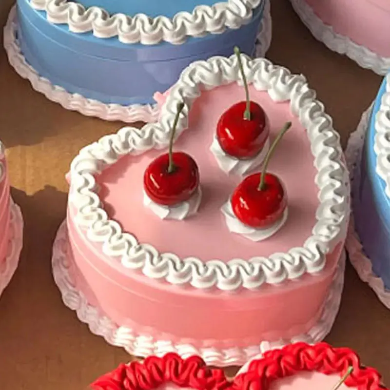 

Шкатулка для украшений в форме торта