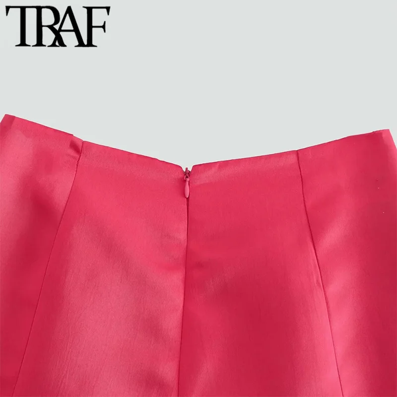 Шорты-бермуды женские плиссированные с завышенной талией и молнией сзади |