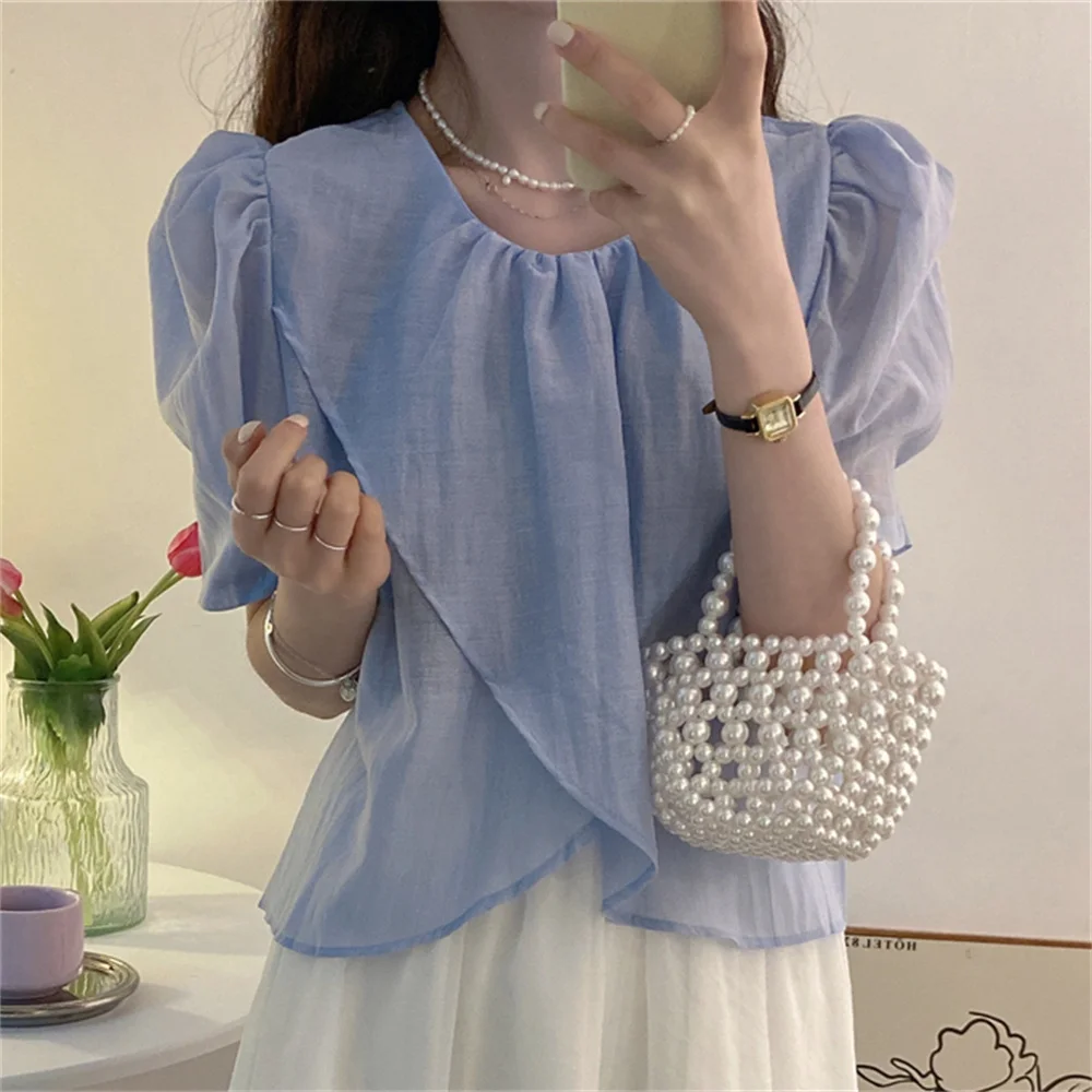 Женская блузка с бантом и квадратным вырезом лето 2022 |