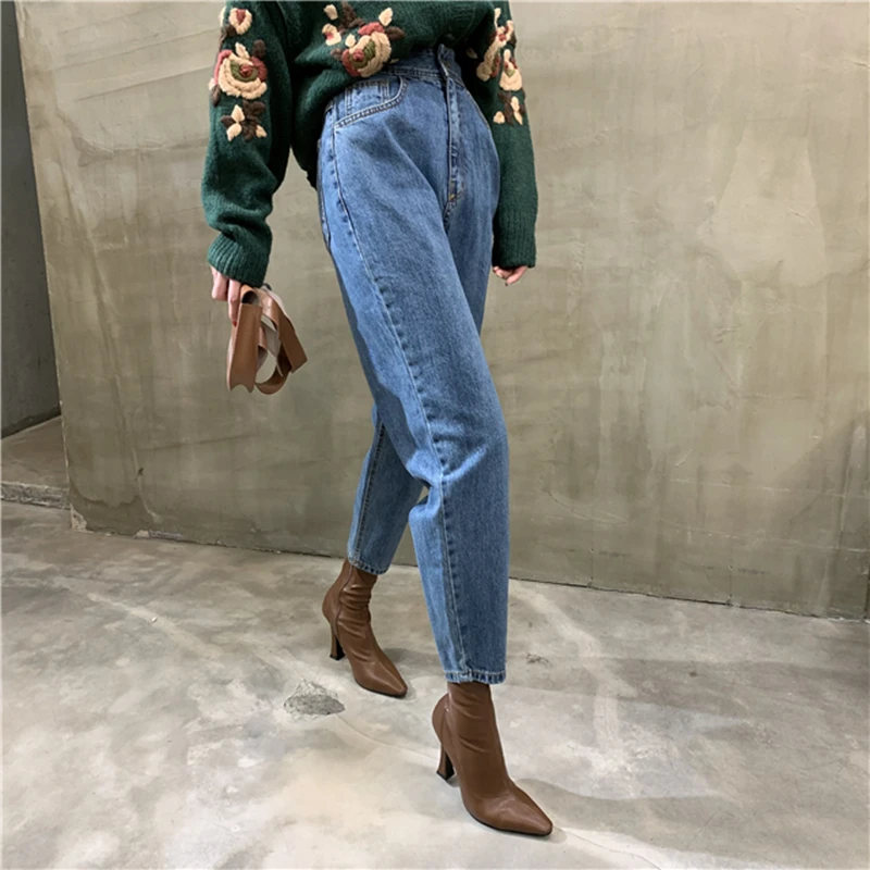 2021 New Vintage Women's High Waist Jeans Pants Blue Streetwear Loose Straight Denim Trousers Button Chic Pants Female Pockets