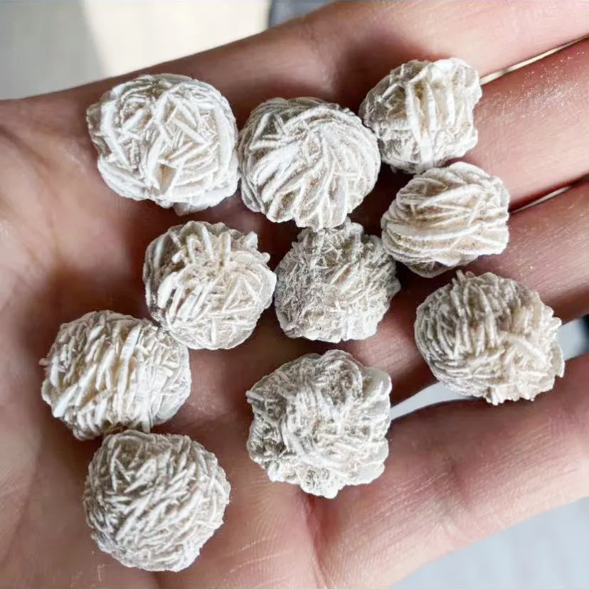 

Необработанная Роза Пустыни