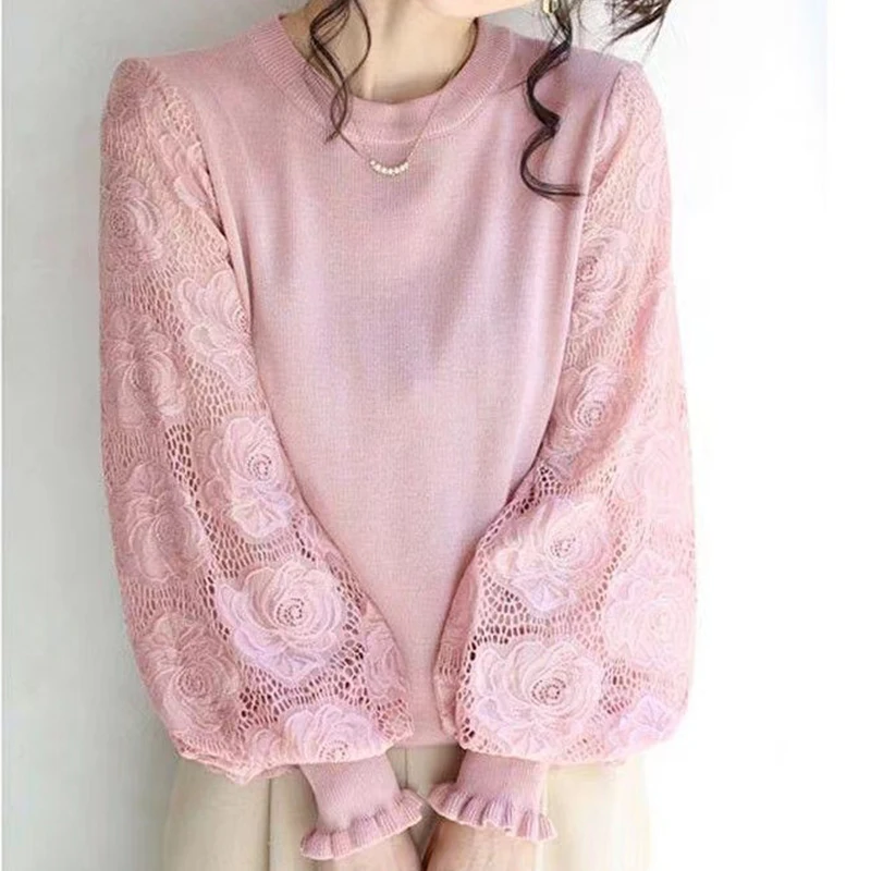 

Autumn New Style Lace Splice Lantern Sleeve Round Neck Pullover Sweet Sweater