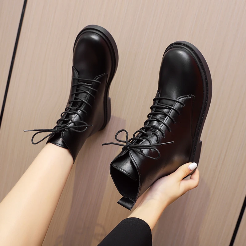 

New 2021 Shoes Lace Up Boots Women Booties Ladies Luxury Designer Low Heels Booties Round Toe Ankle Rock Fashion Black Autumn