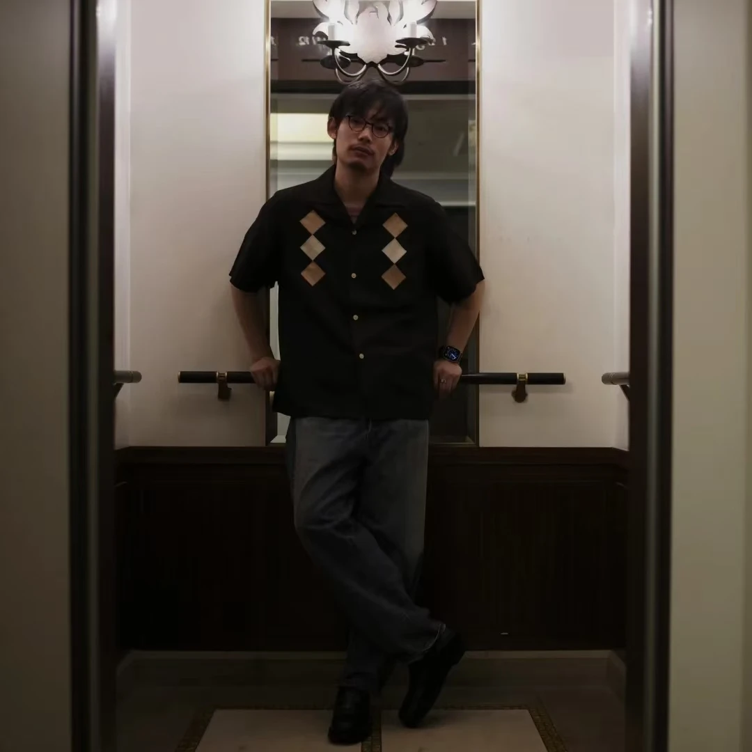 Фото 2025 VISVIM 24AW KEESEY SHIRT S/S Шелковая рубашка-поло №3