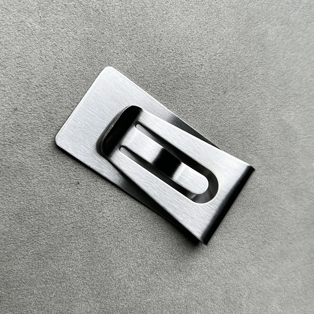 Персонализированный кошелек с гравировкой и зажимом для денег