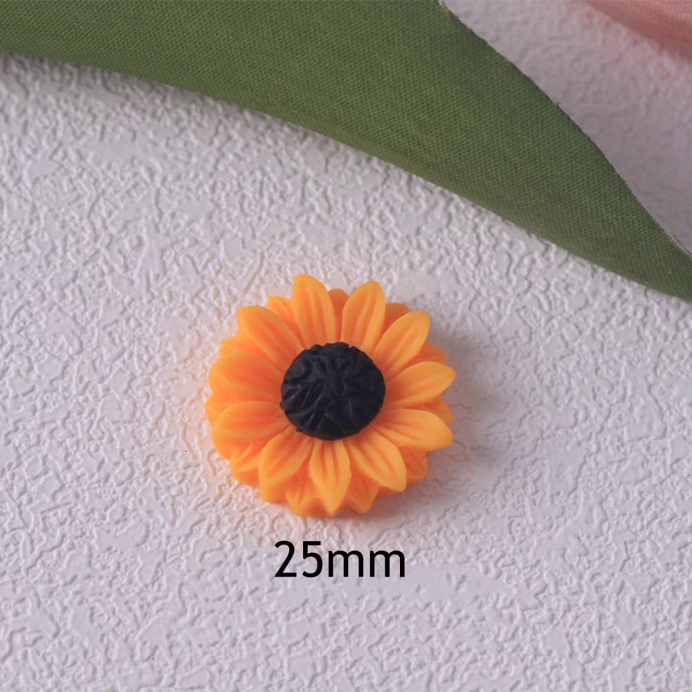 

Миниатюрные кабошоны из смолы «Подсолнух» 10 шт.