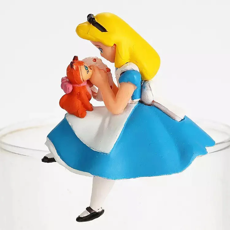 Экшн-фигурки Алиса в стране чудес |