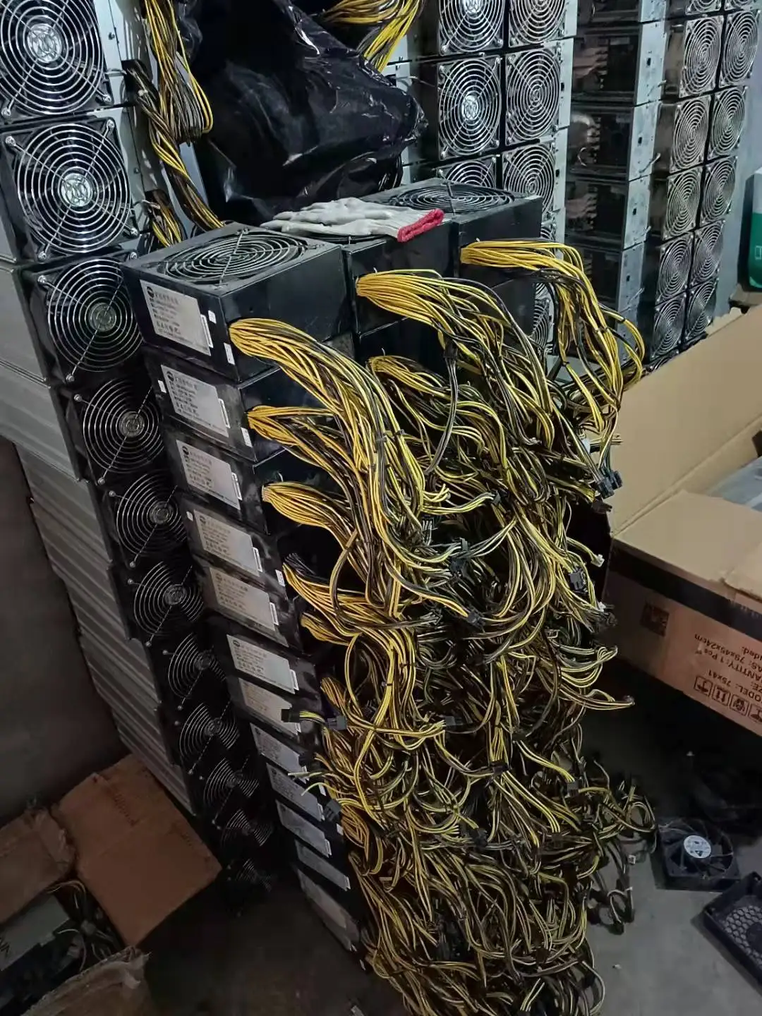 Подержанный блок питания asic Miner 1600 Вт для Antminer S9 S9k SE L3 + ++ T9 E3 Z9 DR3 Innosilicon A9 A10 Ebit E9