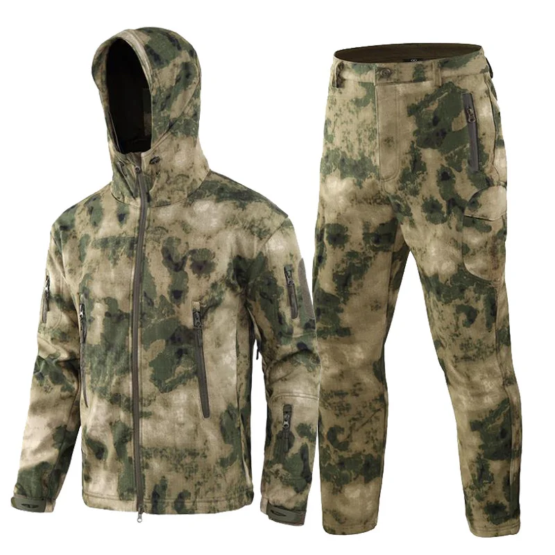 

Men Camouflae Jacket Sets Outdoor Sark Skin Soft Sell Windbreaker Waterproof untin Clotes Set Military Tactical Clotin