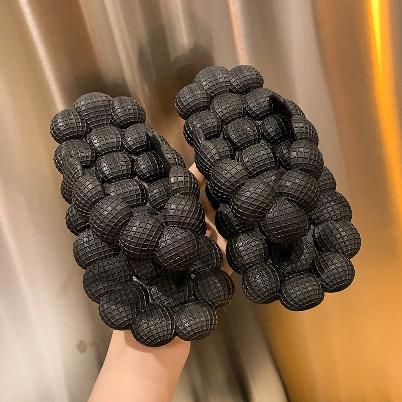 Summer Fashion Women Bubble Slippers Leisure Eva Massage Bottom Flip Flops Super Soft Women's Sandals Non-Slip Beach Slides