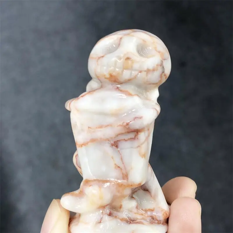 

Статуя призрака из мультфильма, натуральный красный сетчатый камень, резное украшение, исцеляющий кристалл, фотоэлемент 1 шт.