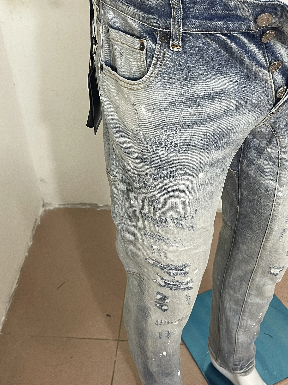 2023 spring and autumn new style d2 jeans men wash wear hole patch three-dimensional cut light gray jeans men