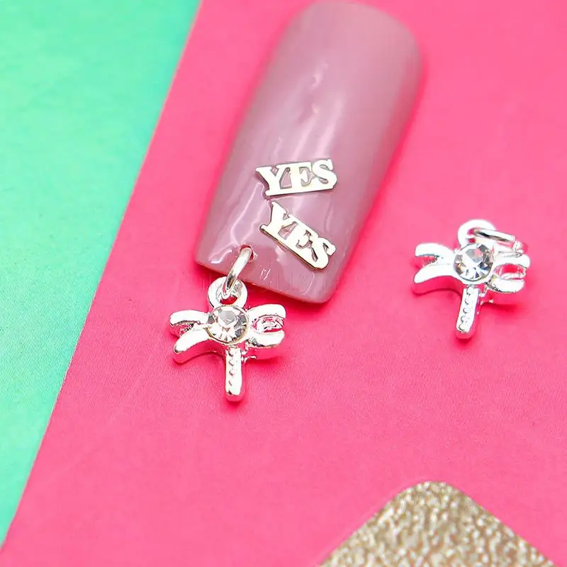 

1 Set Mixed Gold Rhinestones Nail Charms Dangle Piercing Hand Drill Hole / 1Pc Punch Nail Decor