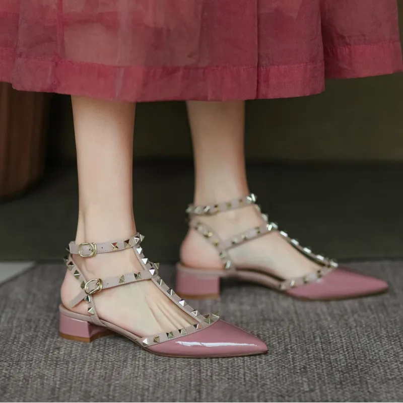 2023 Women Sandals Summer Rivets High Heels shoes Designer Brand Gold Lady Chunky Heel Pumps 3cm Luxury Leather Shoes With Box