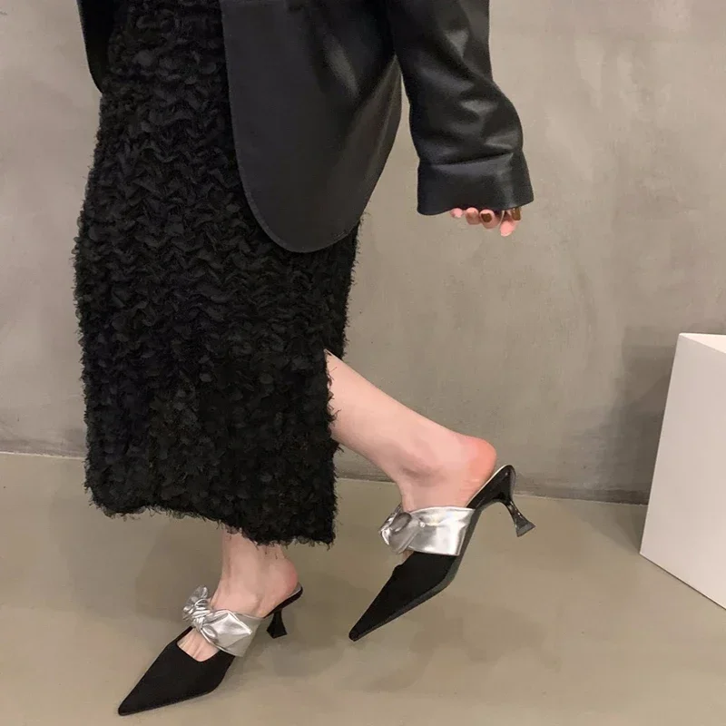 Женские мюли с острым носком летние тапочки в уличном стиле бантом сексуальная