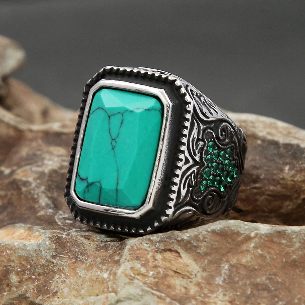 

Vintage Fashion Big Stone Green Color Stone Ring For Men Women Stainless Steel Punk Biker Carving Ring High Quality Jewelry Gift