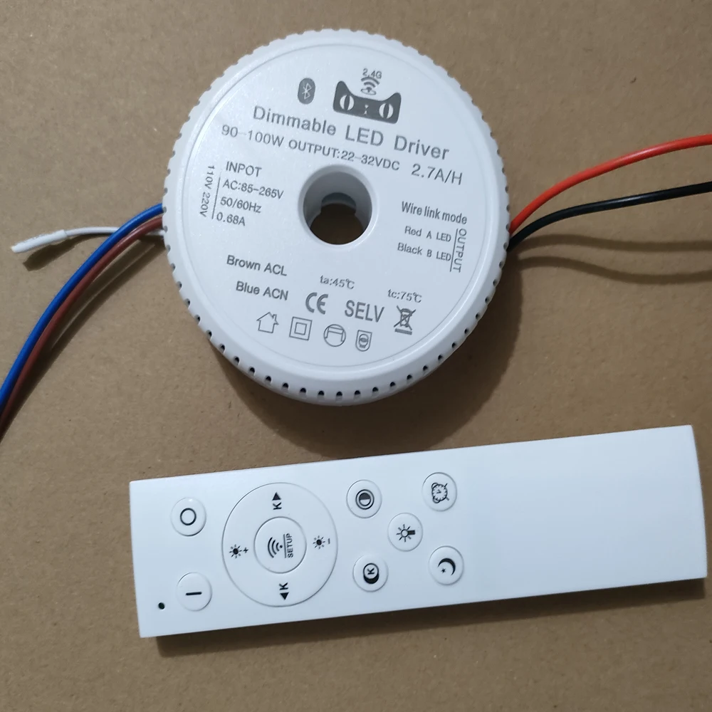 

Интеллектуальный драйвер LED ленты 22-32В 2.7А