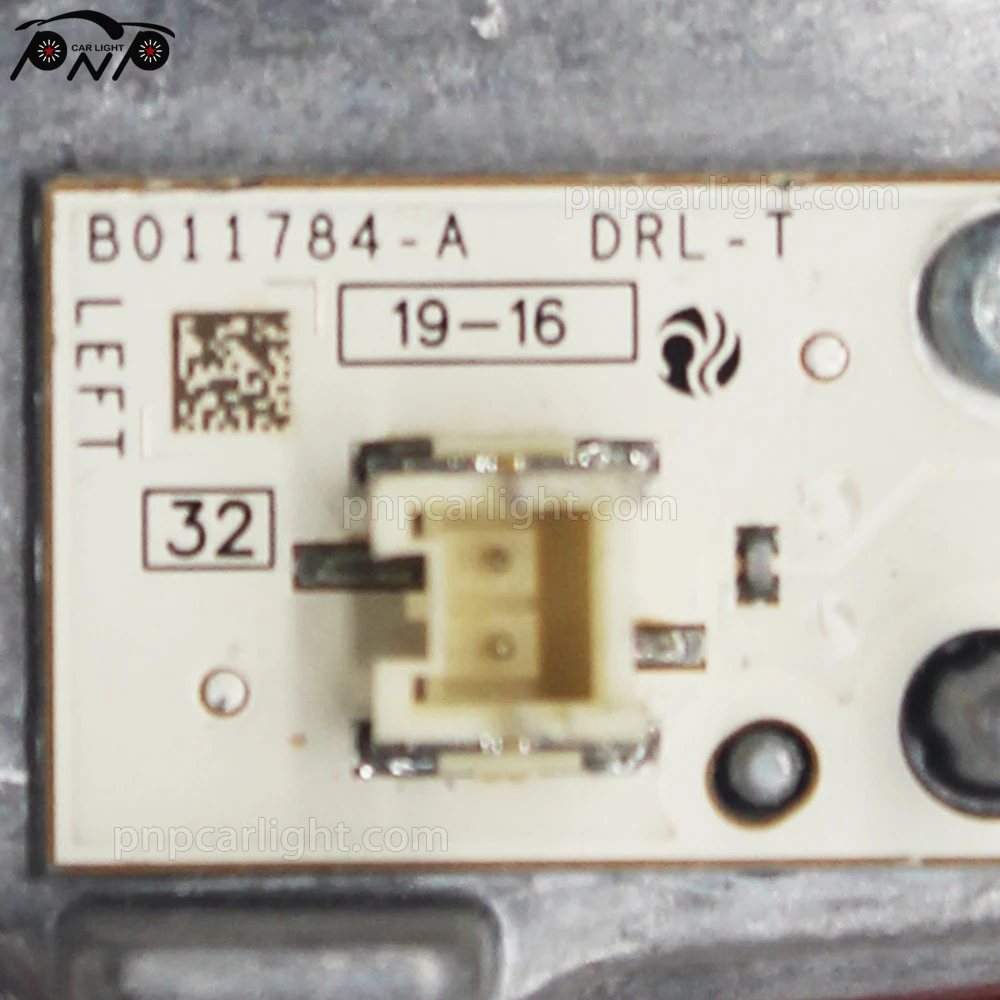 Оригинальный модуль питания с плавником для Audi A3 Cabriolet A3/Sportback 2017-2021 светодиодный