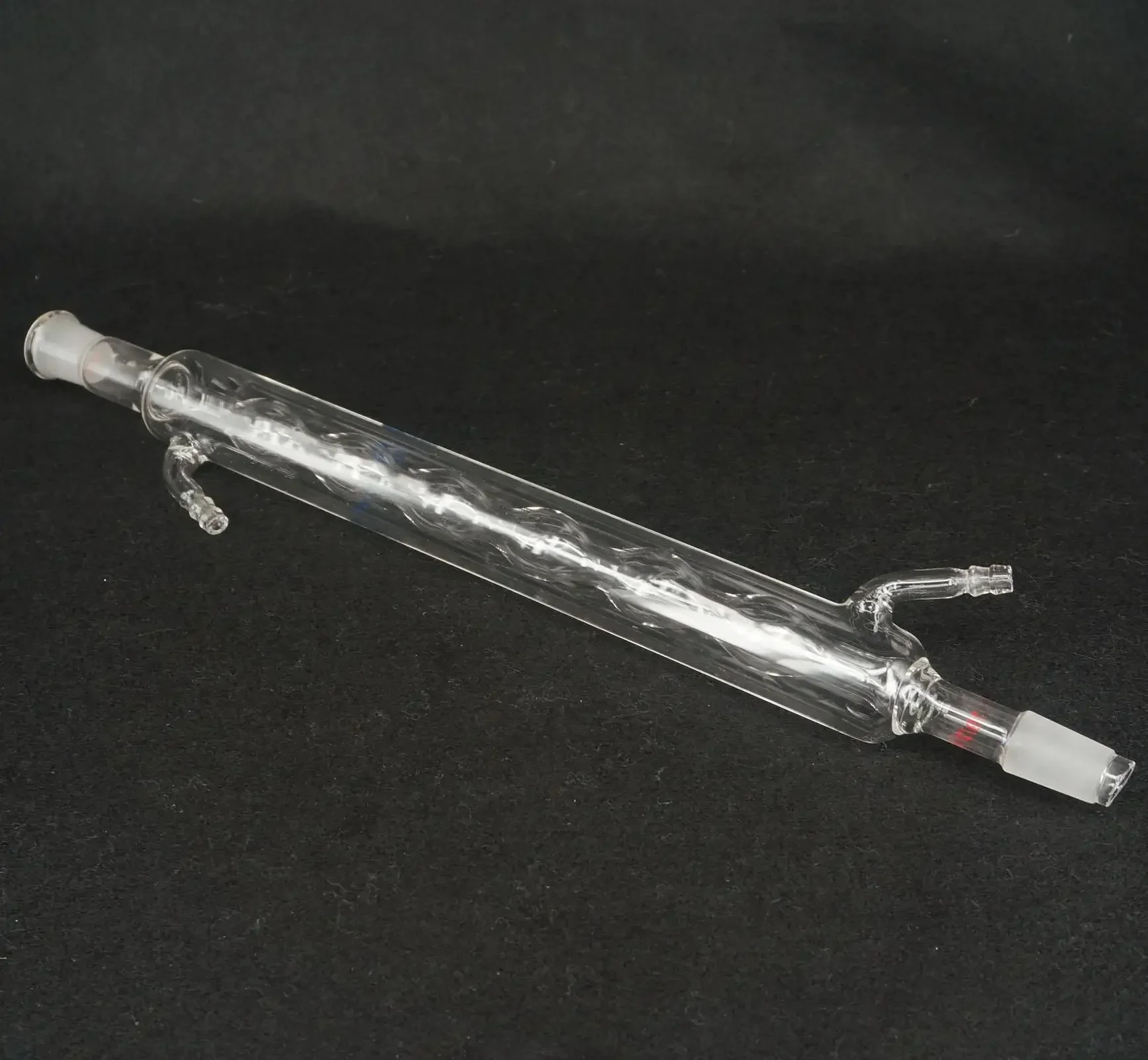 

Стеклянный конденсатор Allihn 200/300/400 мм 19/26 24/29